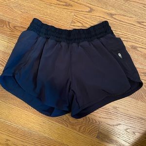 Black high waisted lulu shorts